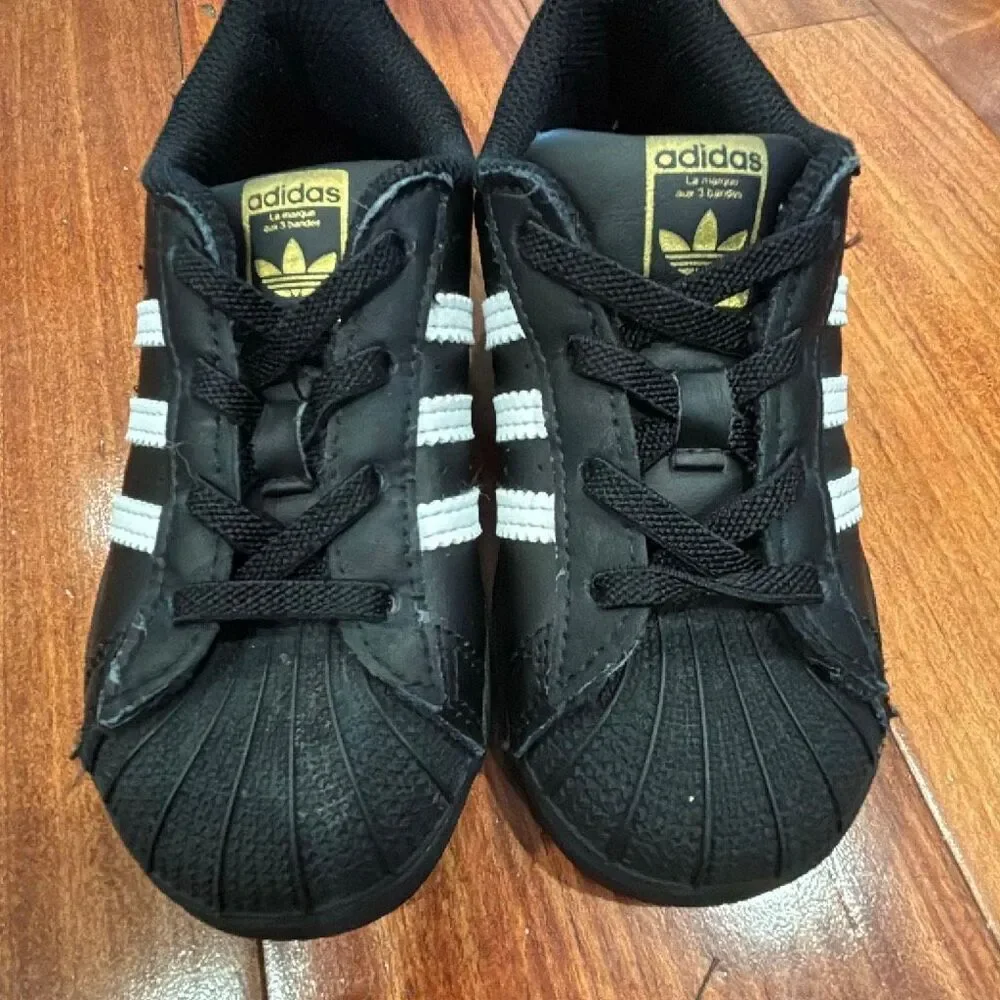 Adidas Superstar Toddler Sneakers “Black/White” — Size 9K